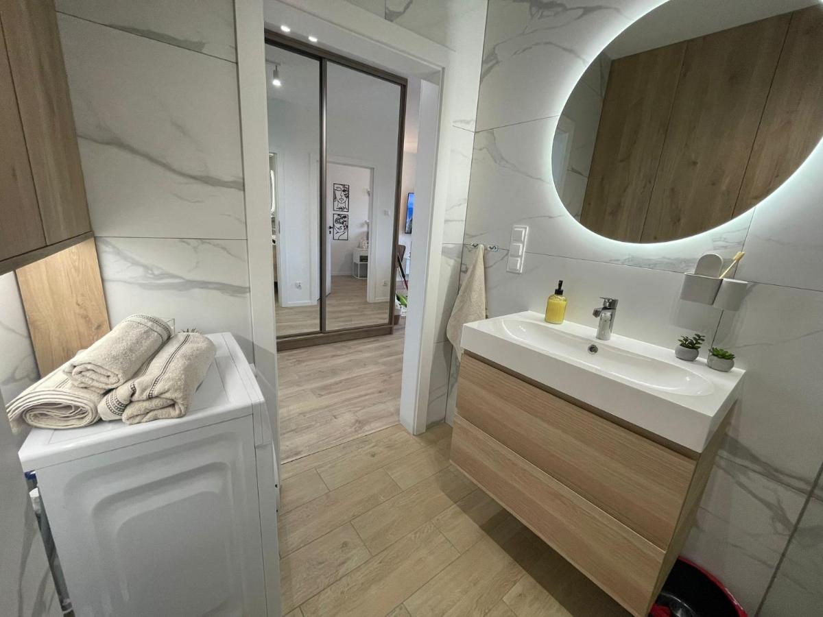 Apartament Kameralis Old Town - Klimatyzacja - Balkon - Winda Ельблонг Екстер'єр фото